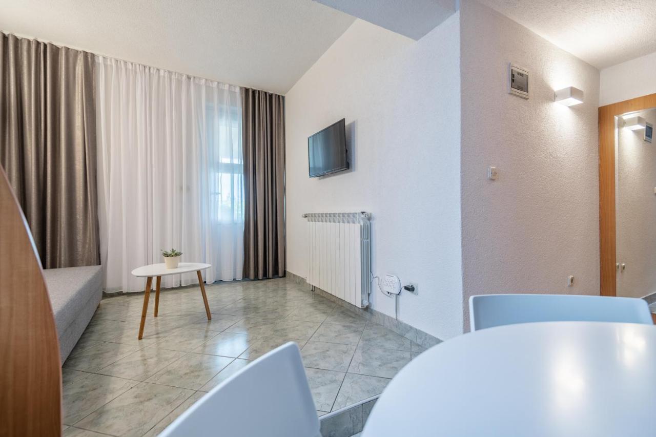 נאום Apartments Tamaris מראה חיצוני תמונה